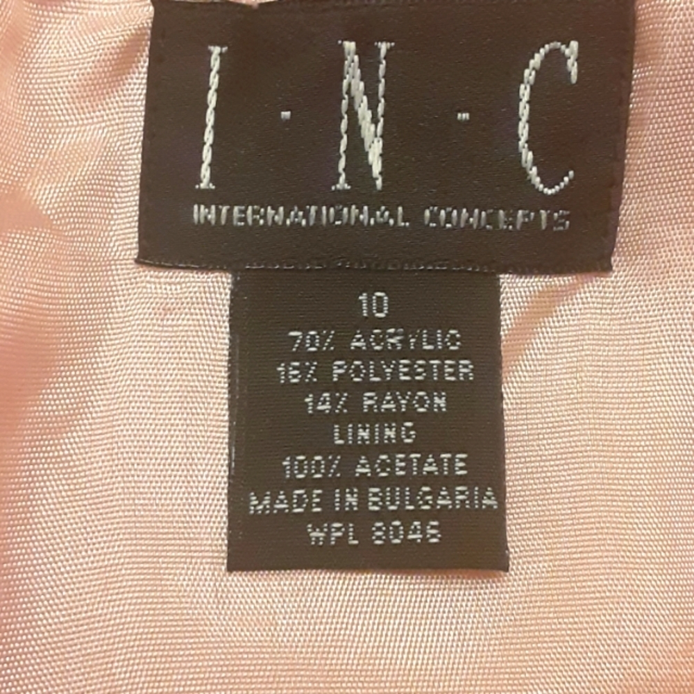 Pink Box-Pleat Skirt - Picture 8 of 9